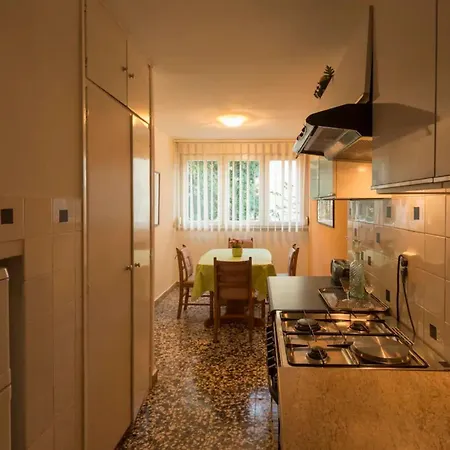 شقة Friendly Well Located Family سبليت