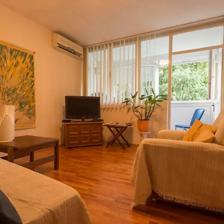 Friendly Well Located Family Appartement