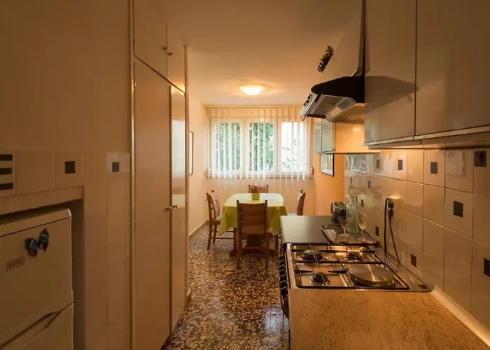 Appartement Friendly Well Located Family Split